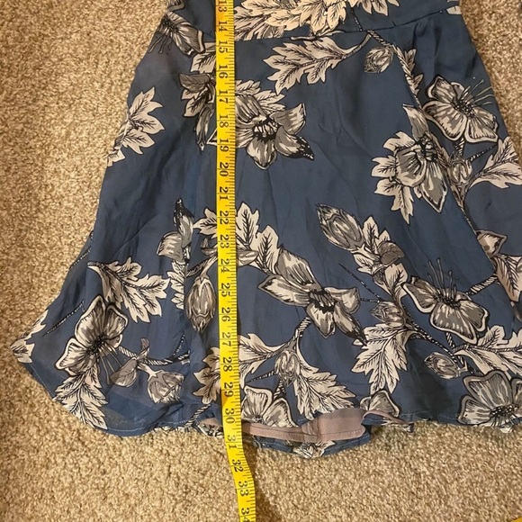 Like New for love&lemons silk floral dress blue - Picture 6 of 7